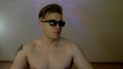 dbasil26 online show from July 31, 5:07 pm