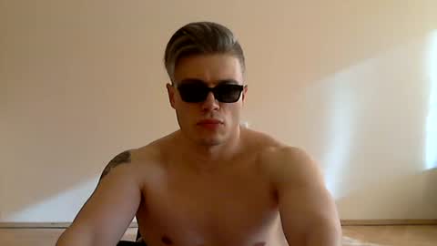 dbasil26 online show from August 6, 2:49 pm