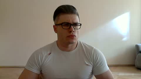 dbasil26 online show from August 12, 1:35 pm