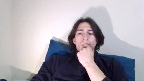 lonely boy online show from July 6, 9:23 am