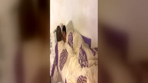 de_maskedcouple online show from June 16, 4:22 am