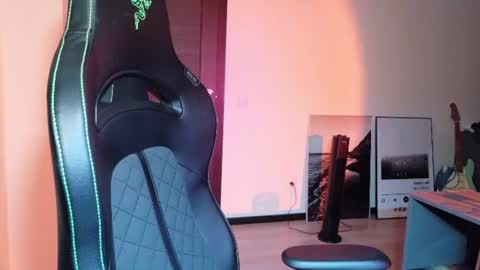 mommy online show from August 10, 2:02 am
