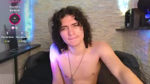 dean_raven online show from July 19, 4:36 am