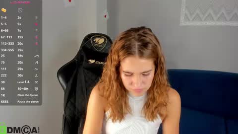 Jennifer online show from August 10, 11:17 pm