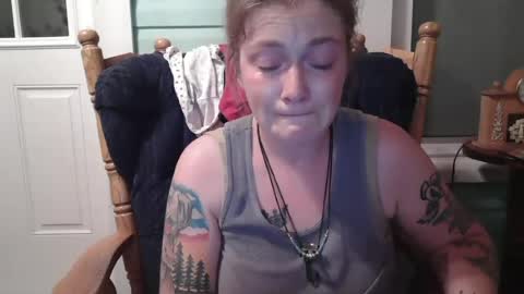 DEBBIE online show from August 10, 2:46 am