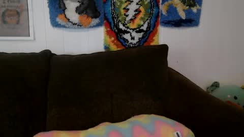 DEBBIE online show from August 13, 2:25 am
