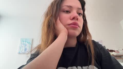 debbiii online show from April 26, 2:35 pm