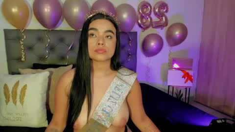 deborah_collins1 online show from September 1, 10:11 pm