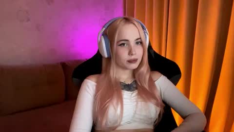 debora online show from February 27, 6:38 pm