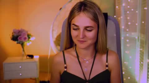 Debora online show from July 28, 9:37 am