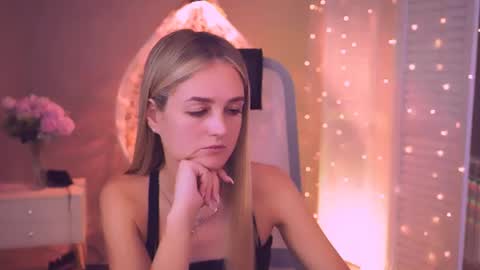 Debora online show from August 3, 4:19 am