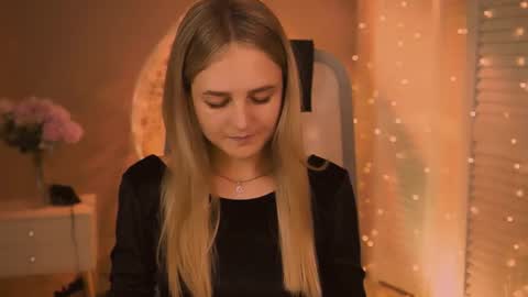 Debora online show from August 7, 8:58 am