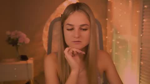 Debora online show from August 8, 2:33 am