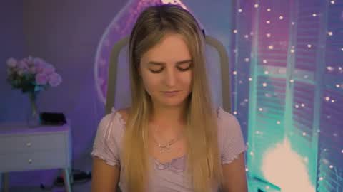 Debora online show from August 13, 6:49 am