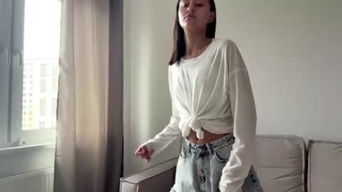 Nicole online show from July 22, 8:06 am