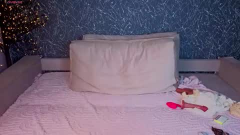 Debra online show from August 12, 4:59 am