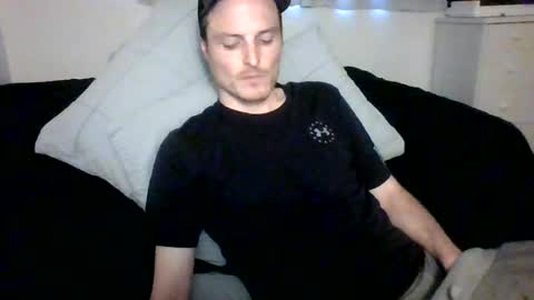 Dee4Dayz online show from July 14, 8:09 pm