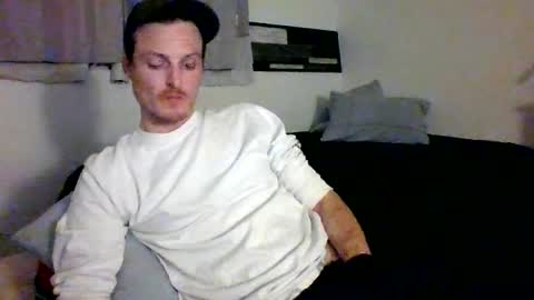 Dee4Dayz online show from July 24, 2:14 am
