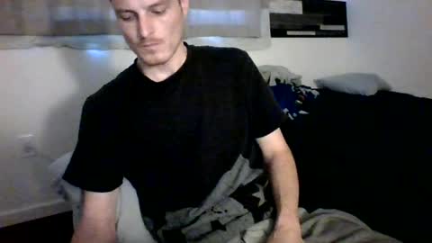 Dee4Dayz online show from August 2, 11:44 pm