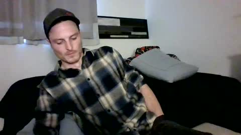 Dee4Dayz online show from August 4, 12:07 am