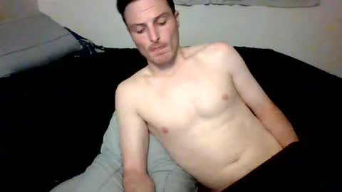 Dee4Dayz online show from August 9, 3:40 am
