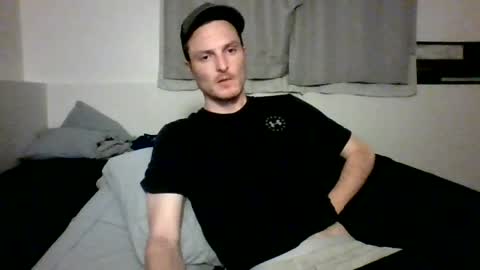 Dee4Dayz online show from August 15, 12:58 am