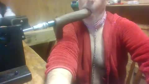 deepthroat227 online show from April 6, 12:42 pm