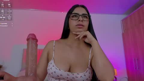 deepthroat_sweet online show from May 14, 4:56 am