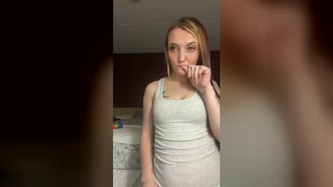 deepthroatgoddess7 online show from August 18, 12:16 am
