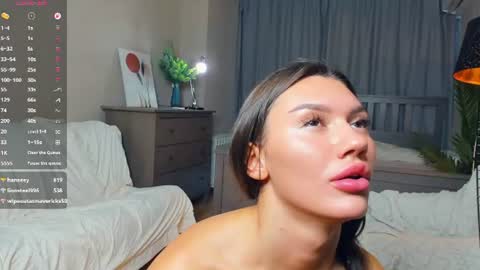 Laura online show from July 26, 2:00 pm