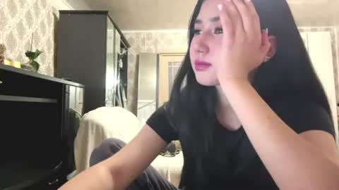 Nika online show from August 4, 7:11 pm
