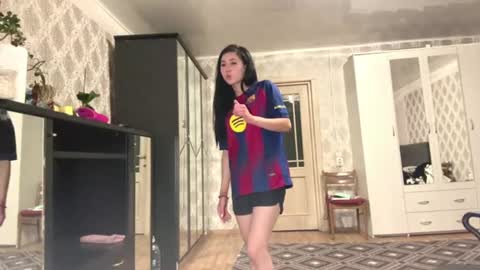 Nika online show from August 8, 10:21 pm