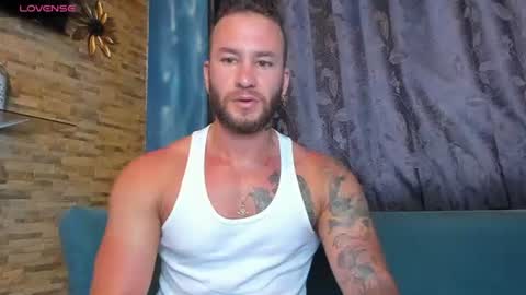 Delessandro online show from August 2, 11:55 pm