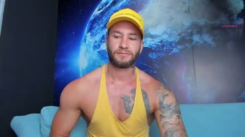 Delessandro online show from August 3, 6:48 pm