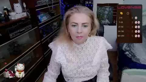 Delicacat online show from August 12, 10:39 am