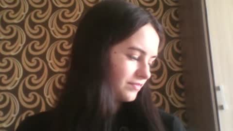 Kiki online show from August 11, 8:05 am