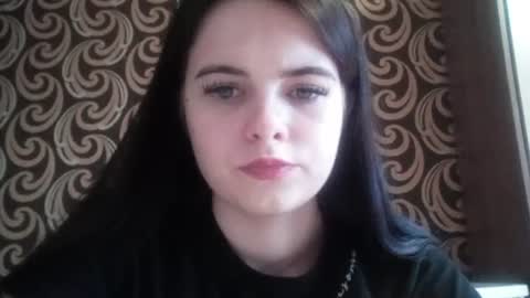 Kiki online show from August 12, 5:10 am