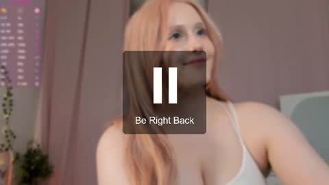 Delilah or Laila online show from August 14, 1:53 am