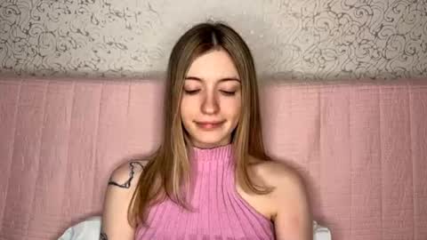 Sia online show from July 25, 3:38 pm