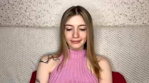 Sia online show from August 11, 10:39 am
