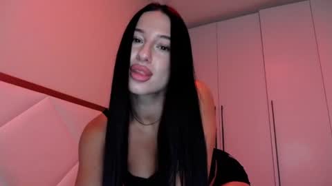 delly_love online show from August 9, 6:20 pm
