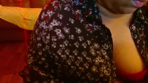 Delphine online show from May 6, 11:17 pm