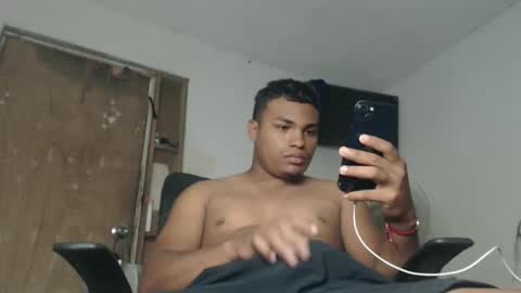 demol_latin online show from May 14, 7:24 pm