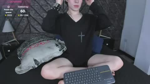   online show from June 12, 12:01 pm