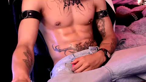 DemonKush online show from August 12, 7:43 am