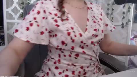 Deliah online show from July 5, 6:44 pm