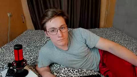 Deni online show from May 19, 6:31 pm