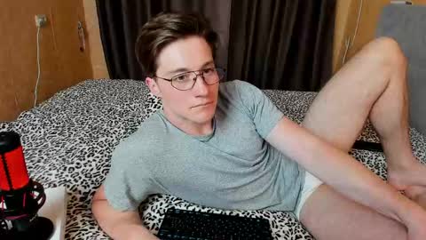 Deni online show from June 2, 9:18 pm