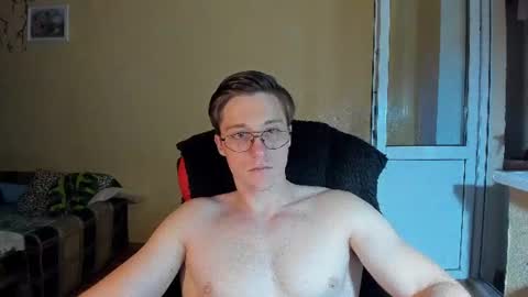 Deni online show from June 14, 9:23 pm