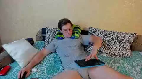 Deni online show from June 29, 8:11 pm